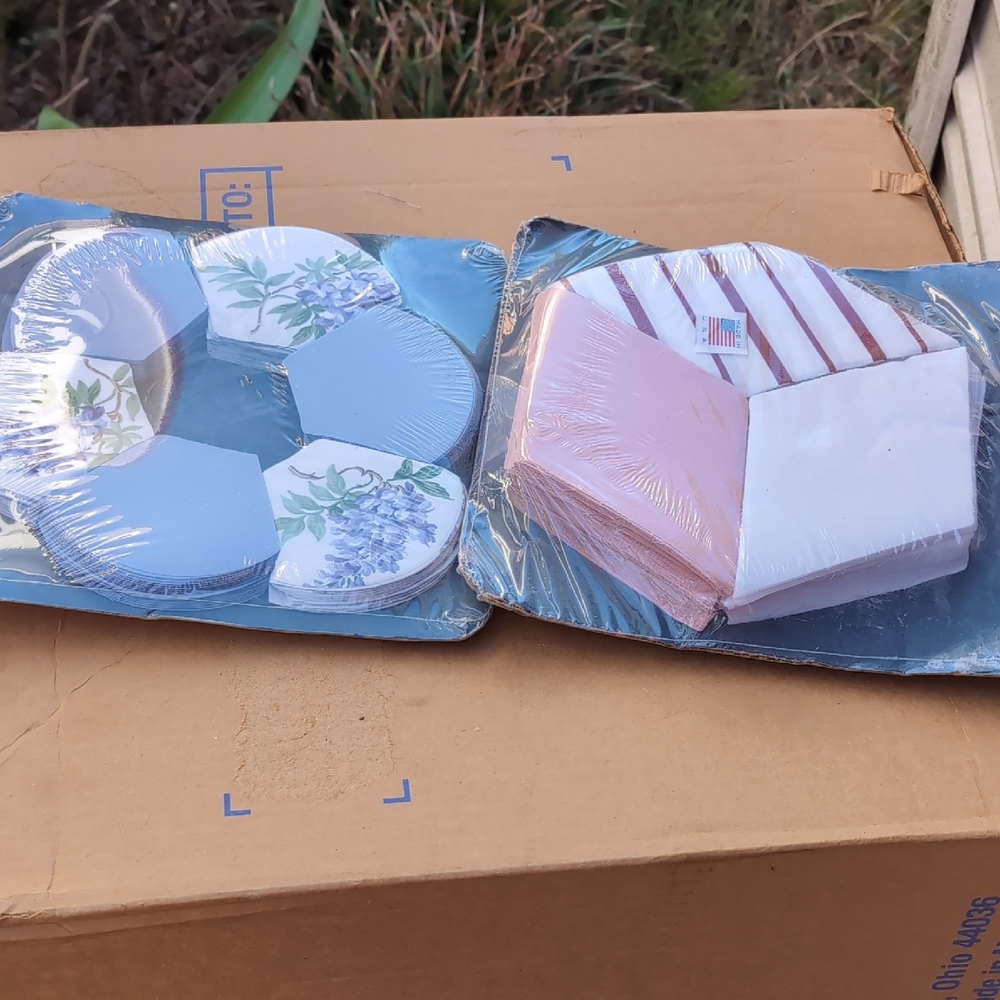 Vintage Granny's Quilting Shapes Pre-cut Patchwork Pieces Sealed Set Of 2